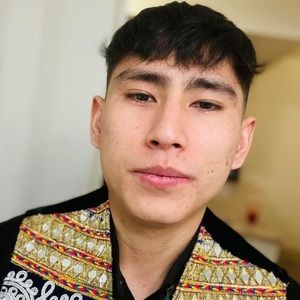 Meet your Posher, Ali